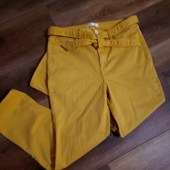 Cute Capris - Picture 1 of 3